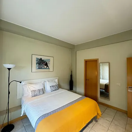 Luminoso Y Centrico En Cruz Capital *